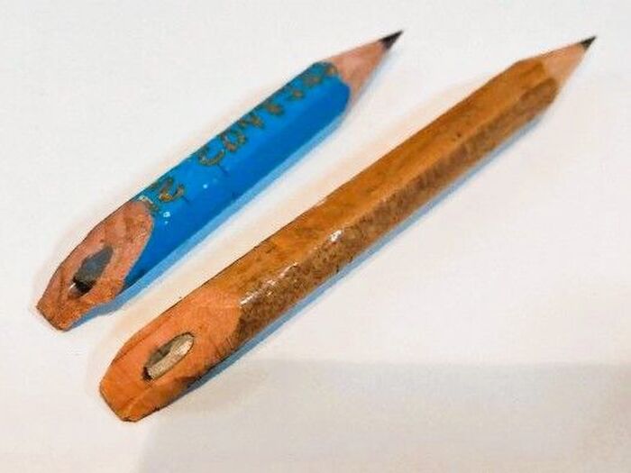 短くなった鉛筆を