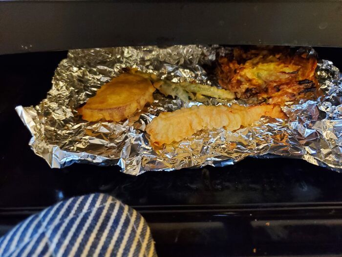 冷めた天ぷらをサクサクに復活させる方法。トースター＆オーブンレンジ両方で検証してみた♪