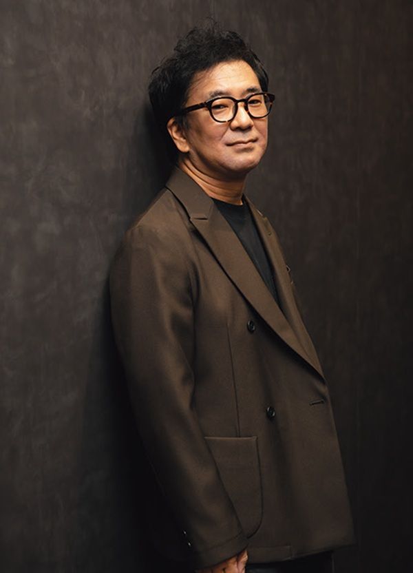 はら・こう 1974年、長野県生まれ。作家。2020年「火喰鳥」で「横溝正史ミステリ＆ホラー大賞」大賞を受賞。同作を改題した『火喰鳥を、喰う』でデビュー。同作は映画化もされた。