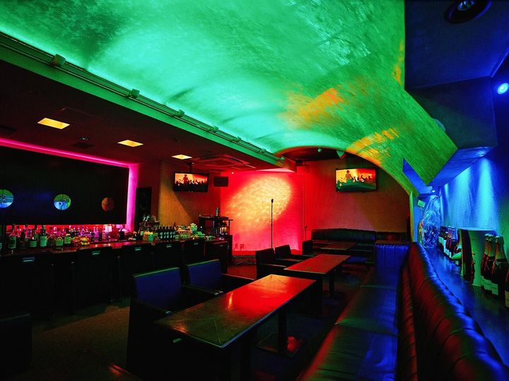 神泉『Music＆Bar PLEASURE』の内観