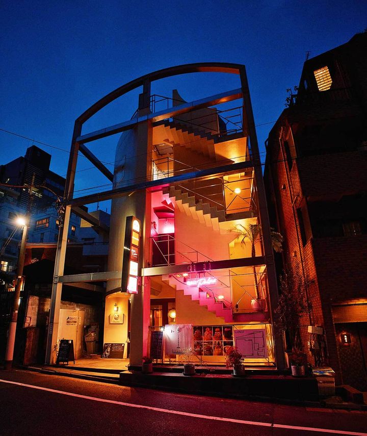 神泉『Music＆Bar PLEASURE』の外観