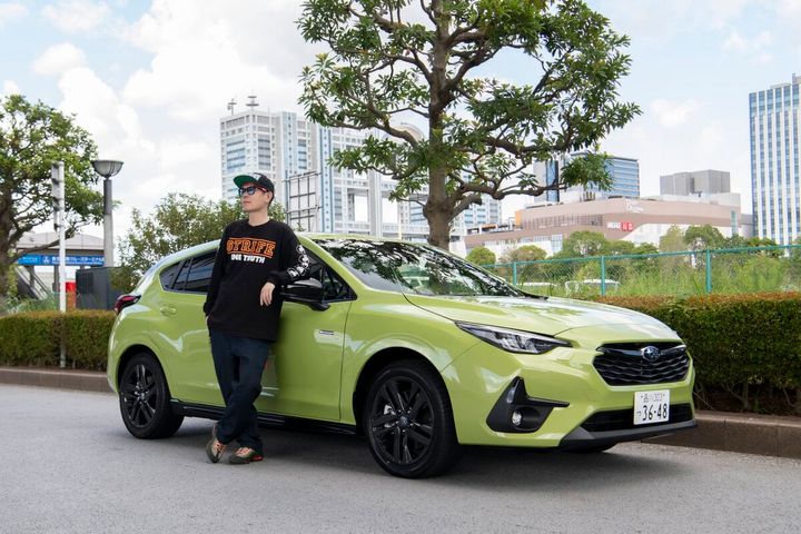 スバル インプレッサ e-BOXER ST-H