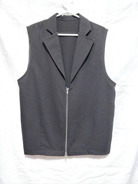 Avail「ZIPテーラードジレ」