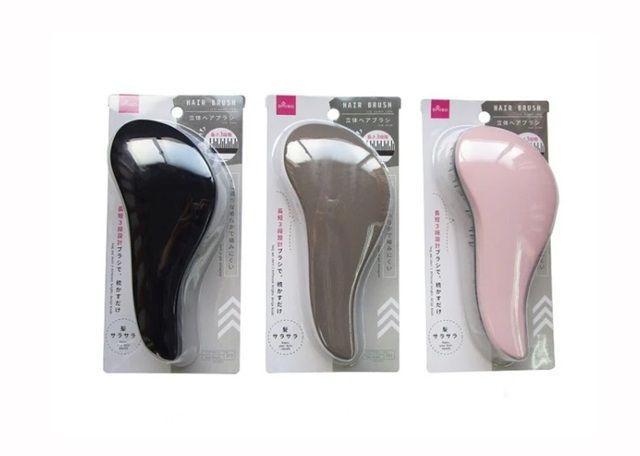 ダイソー 立体ヘアブラシ