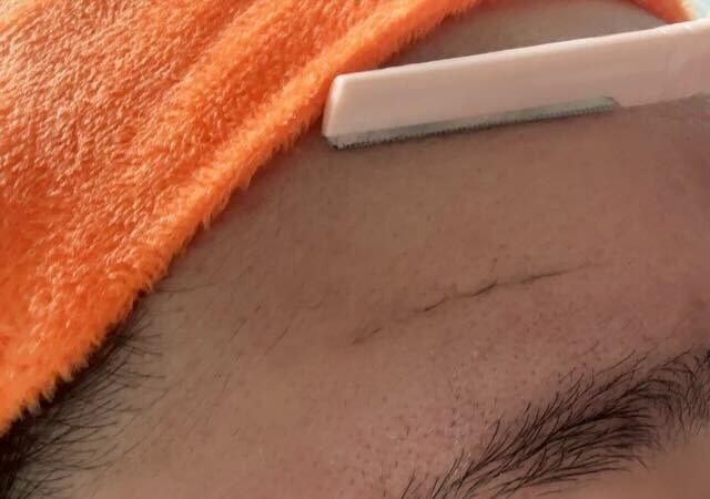 セリア かみそり セーフティーガード付き ダブルハート ハート型 幅広 使用例