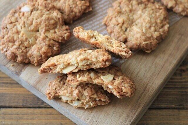 オートミールでおつまみチーズクッキー