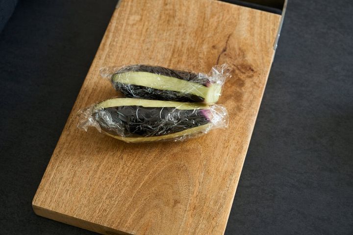 とろとろなすとカリカリベーコンのサラダの作り方