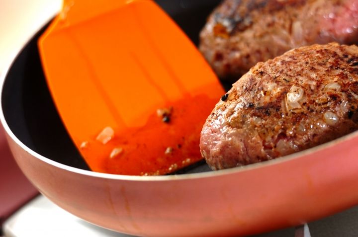 お手軽ハンバーグ 家庭的な基本の味をプロが伝授 by山下 和美さんの作り方3