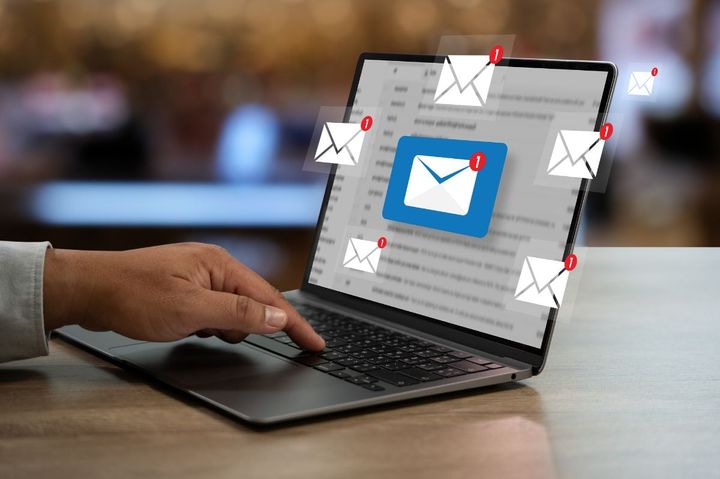 うっかり使いがちな「ビジネスメールのNGワード」って？