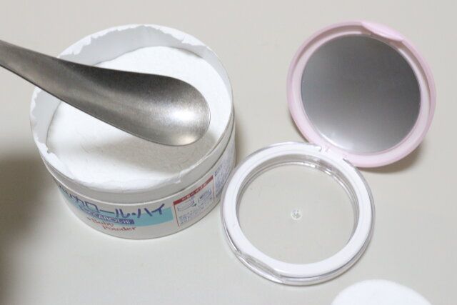 ミラー付パウダーケース（パフ入） 詰め替え