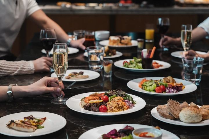 ブッフェレストラン「ブリッジ」