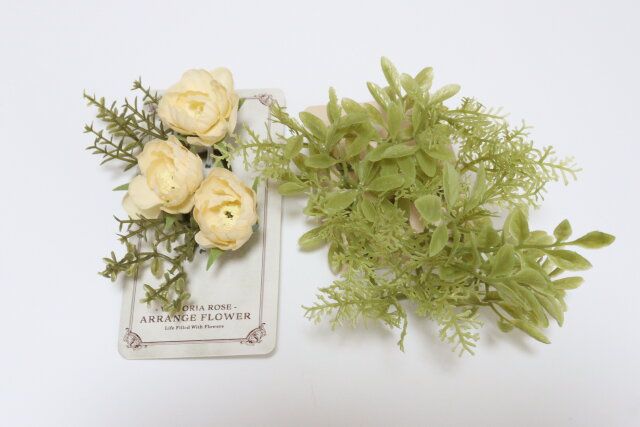 セリア アレンジフラワー ブルーミングローズマット ダルカラーマット パッケージ