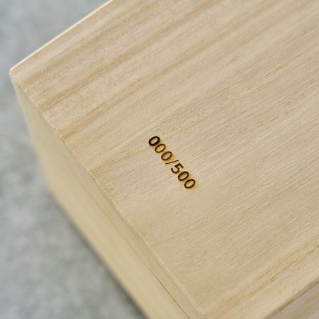 LIOOC銀賞受賞の「YUZUオリーブオイル」限定記念ボトルを500本限定発売