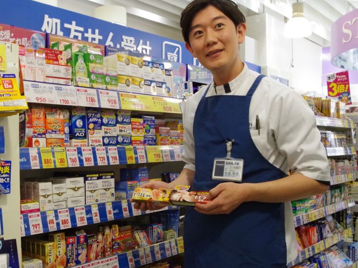 「ヒビケアシリーズ」でお馴染みの池田模範堂（富山県上市町）は4日、X公式アカウントを更新。「この手、誰の手…?✋今年のヒビケアのタレントは誰だと思いますか?動画を見て、ぜひ予想してみてください!」との一文とともに、20秒ほどの短い動画を公開しました。