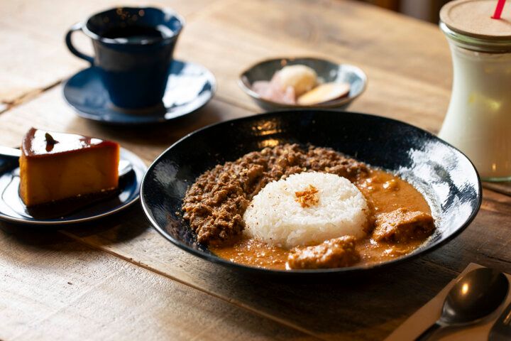 ひとりでも気軽に立ち寄れる♪ほっとひと息つける止まり木のようなカフェ／国分寺「スズメノツノ」
