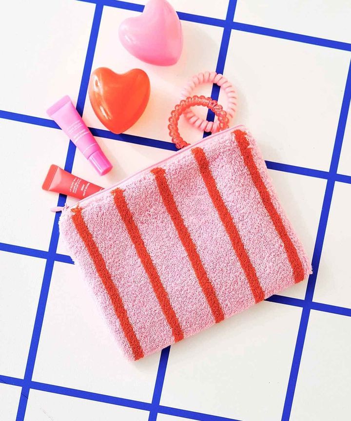 画像1: 出典：3COINS