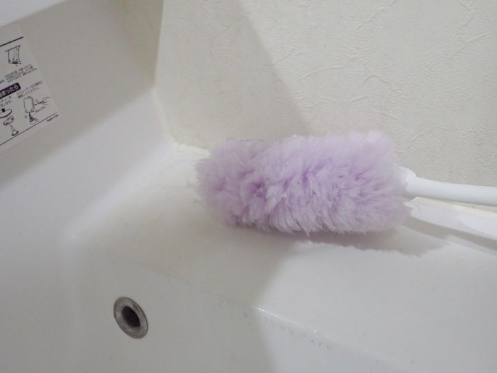 濡らす前にほこりを落とす