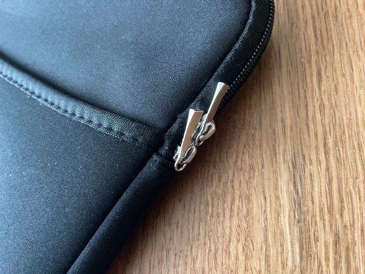 100均でパソコンケースを買ってみた｜ダイソー・セリア・キャン★ドゥを調査！