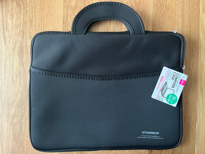 100均でパソコンケースを買ってみた｜ダイソー・セリア・キャン★ドゥを調査！