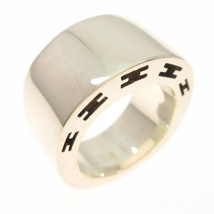 輝きのあるクラルテリング