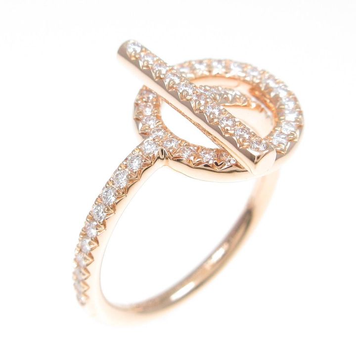 ダイヤが留まったゴールドのエシャペリング