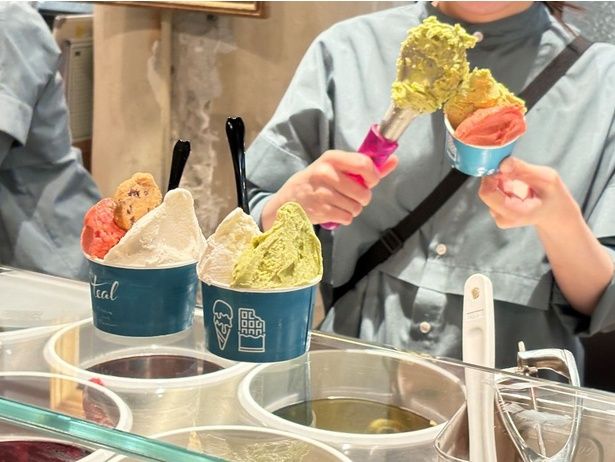 彩り豊かなジェラート