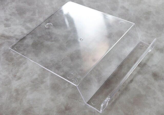 ダイソーの漫画を飾れる棚1