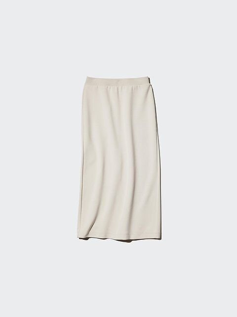 ユニクロのドライスウェットナローロングスカート