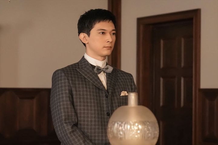 連続テレビ小説『ばけばけ』吉沢亮を切り取った場面写真 （C）NHK width=