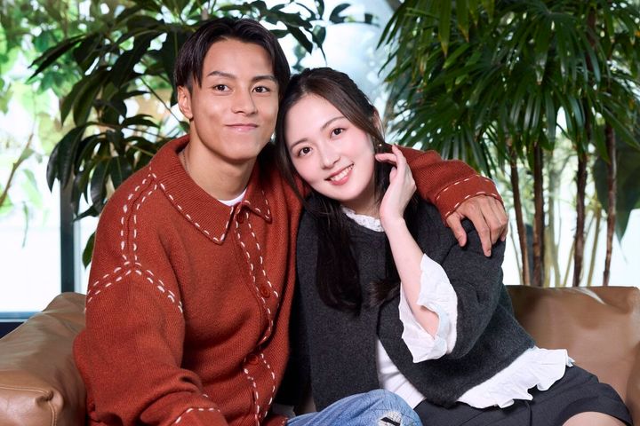 Prime Video『ラブ トランジット』シーズン3 イッセイさんとミクさん