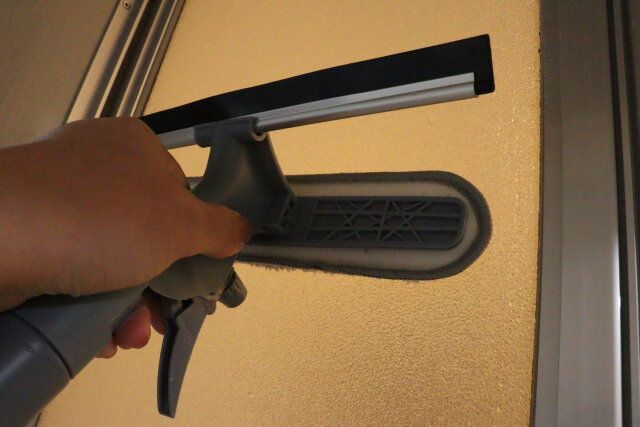 スタンダードプロダクツの4WAY窓ワイパーのモップ