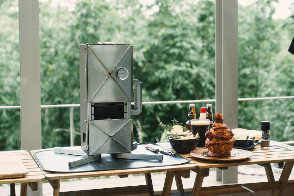 女子ソロの秋キャンプで大活躍！寝具選びでかなえる快眠テクニックを紹介！