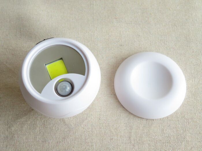 【ダイソー】見つけたら即カゴへ！550円でも白いボールが飛ぶように売れた理由とは！？