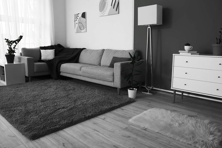 人気運 南 下がる 暗い色