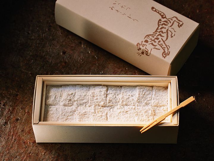 『いったつみとらどう』の「椰子の白わらび餅」