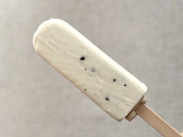 【ファミマ限定】ジェネリックハーゲンダッツ？話題のアイスが5本入りに