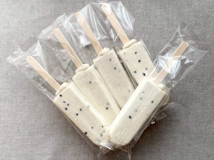 【ファミマ限定】ジェネリックハーゲンダッツ？話題のアイスが5本入りに