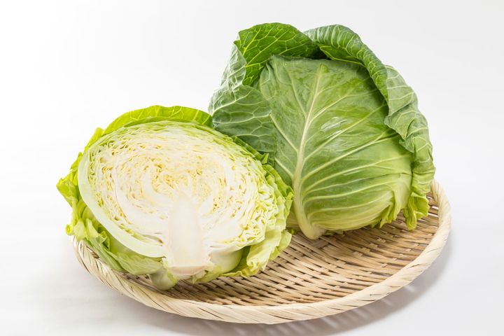 キャベツの表面に黒い点が出たら食べちゃダメ？