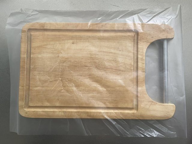 ダイソー 抗菌べんりシート まな板に敷く