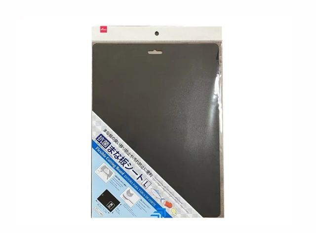 ダイソー 抗菌まな板シート（黒）