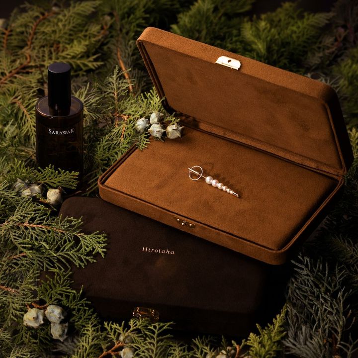 ホリデーコフレ「パンクチュアー」ピアスセット￥154,000