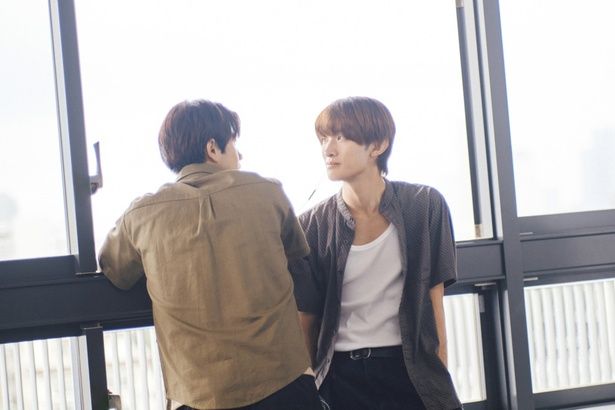 カイが「想っている人のために書いた」と言って聴かせてくれた未完成の曲とは？ [c]2025『（LOVE SONG）』製作委員会