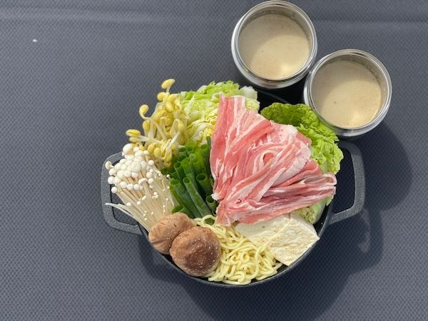 【千葉県成田市】ANAクラウンプラザホテル成田のBBQが11月限定で秋冬でも快適に楽しめるコタツ仕様に