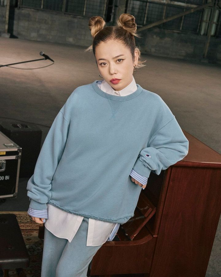 CREW NECK SWEATSHIRT ¥9,790