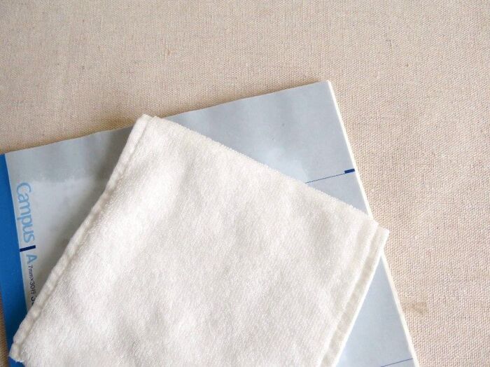 『濡れたノート』冷凍してみて！意外すぎる“よみがえりテク”→実際に試した結果は！？