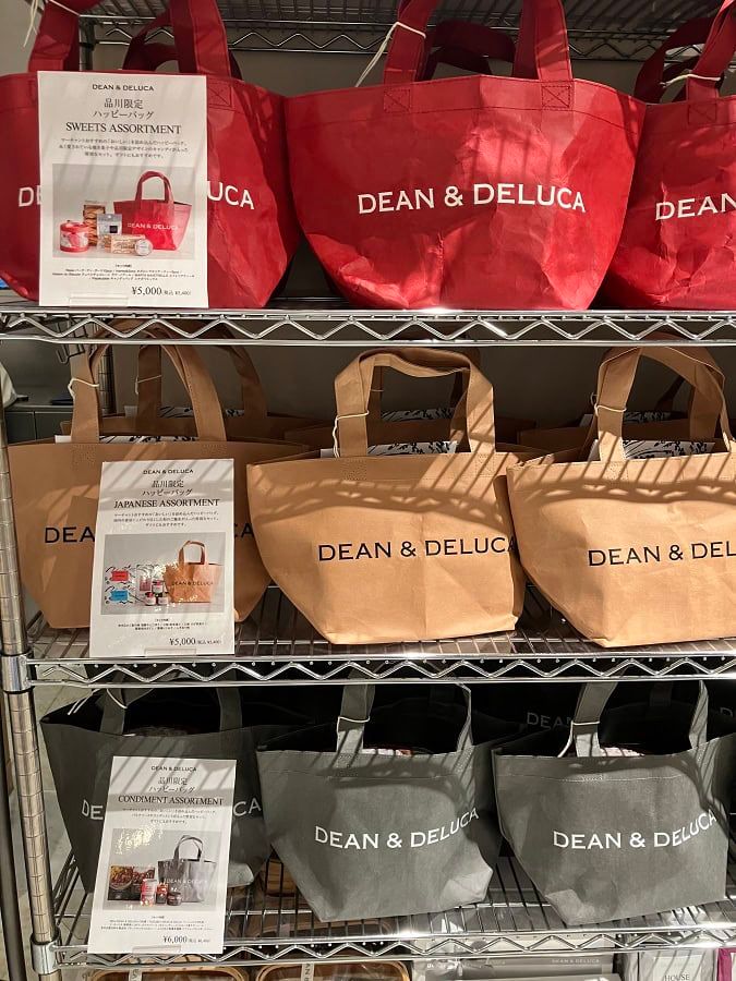 DEAN ＆ DELUCA 品川で買えるトート型ペーパーバッグ入りの特別なセット