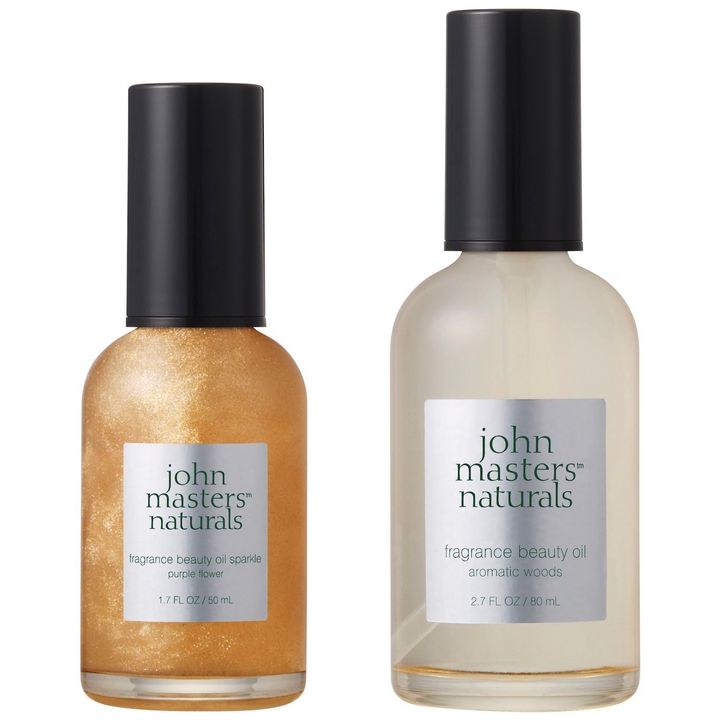 〈左から〉フレグランスオイル スパークル パープルフラワー 50ml ￥4,950 フレグランスオイル アロマティックウッズ 80ml ￥4,950（ともに11月13日より限定発売）