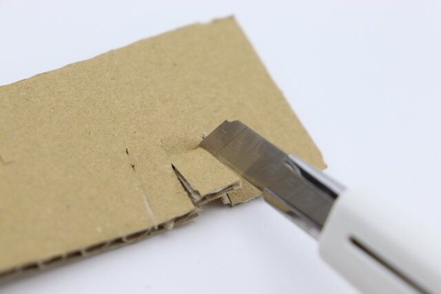 キャンドゥ カッターナイフ（シースリー） 切れ味