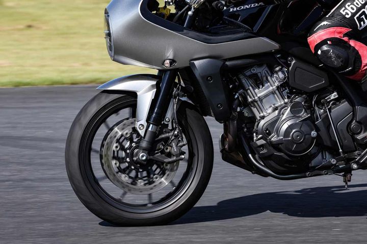 スポーツライテクQ＆A【ブレーキング編】｜中野真矢が一発回答！