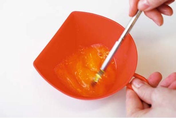 基本の卵焼きの作り方 (C)つやこママ／KADOKAWA